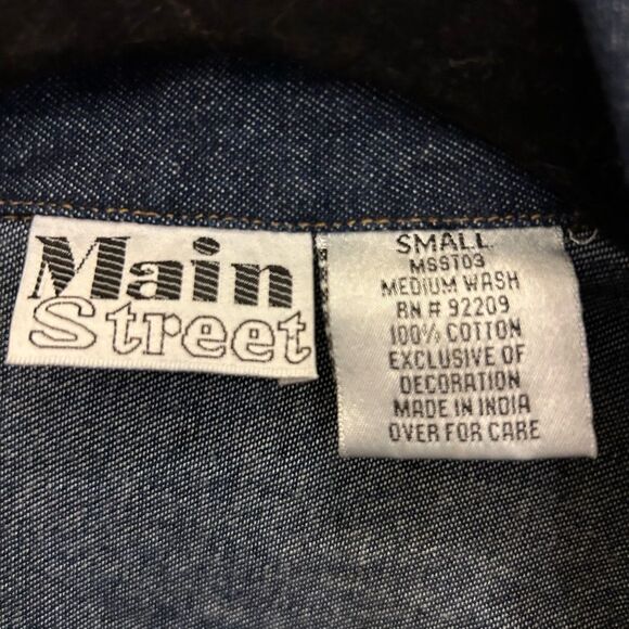 Main Street Vintage Embroidered and Embellished Denim Jacket - Size Small - Picture 5 of 5